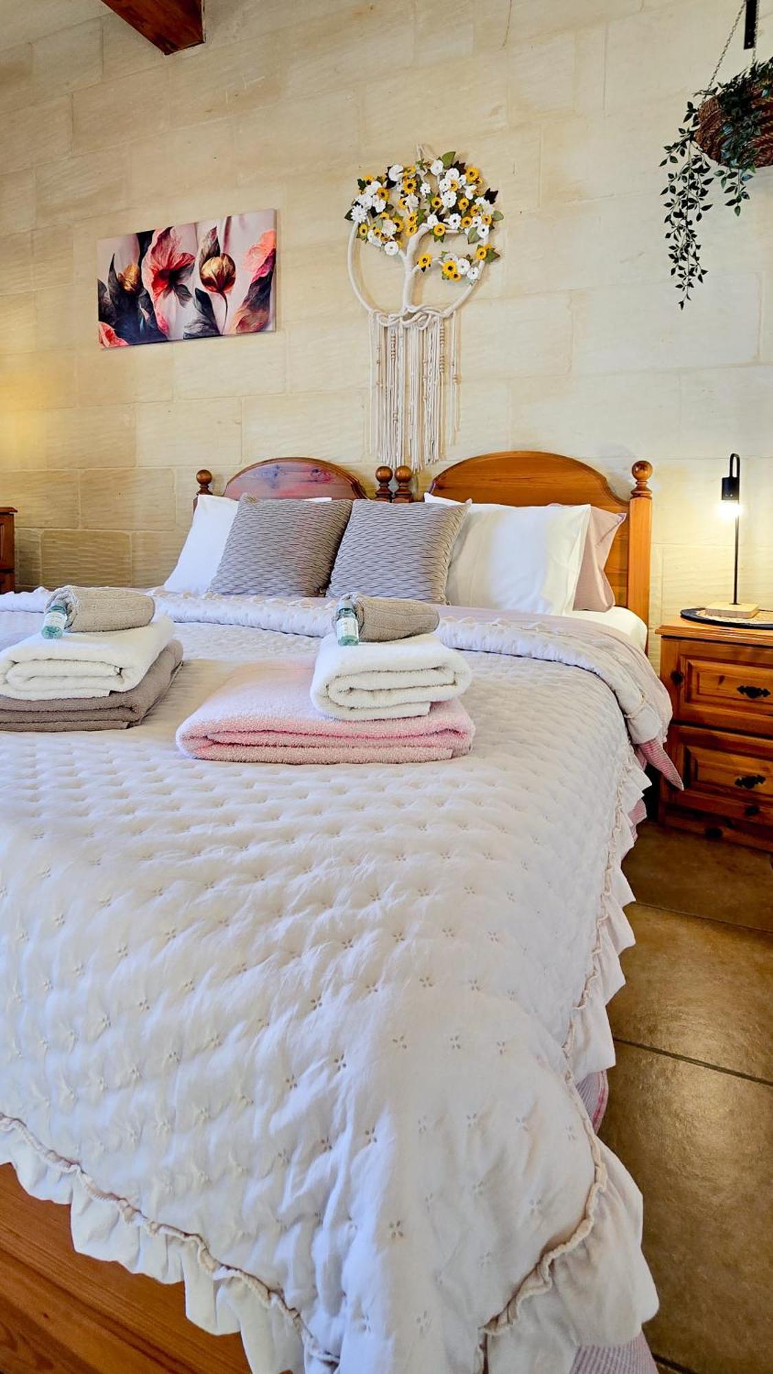 Moonshine Villa Nadur Kültér fotó