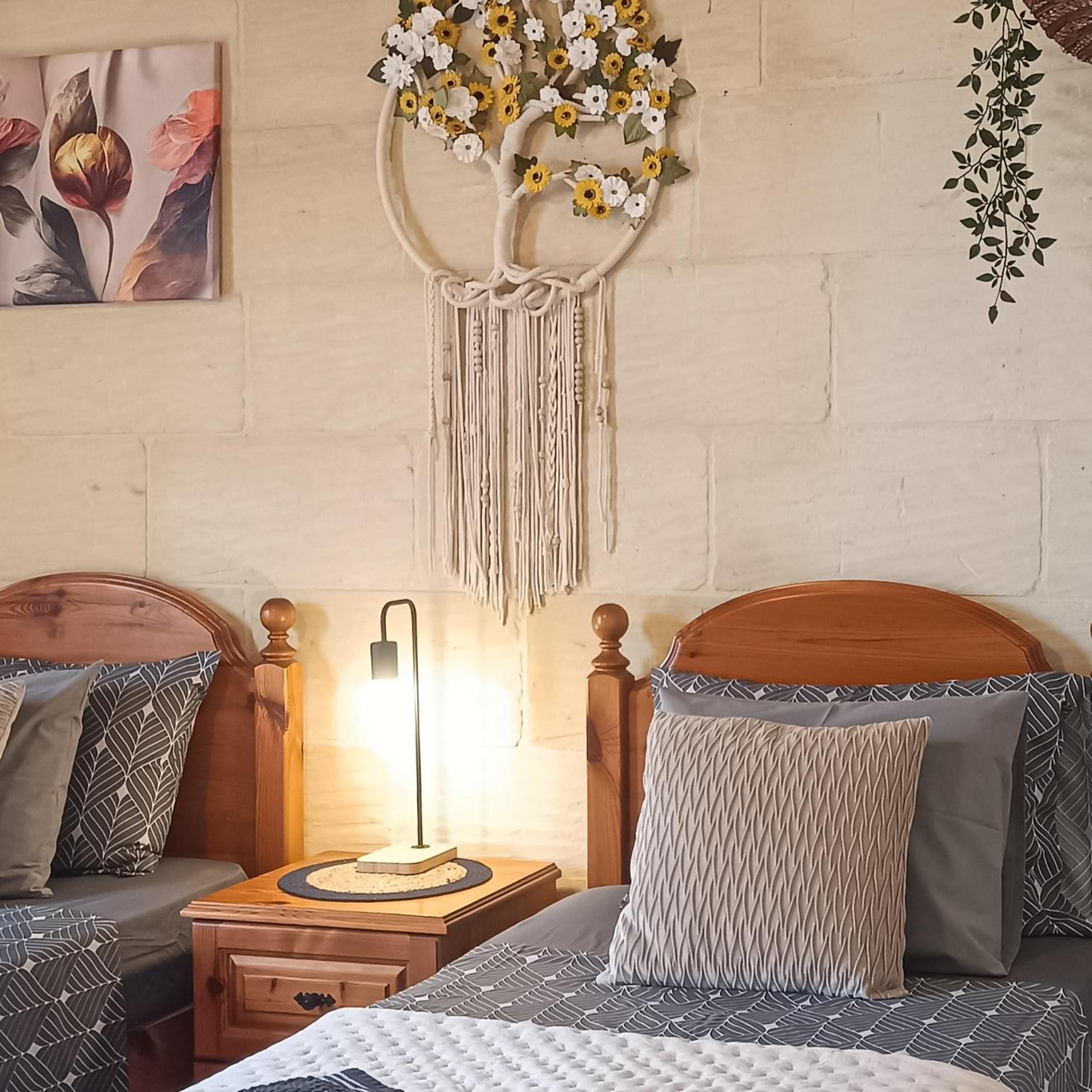 Moonshine Villa Nadur Szoba fotó
